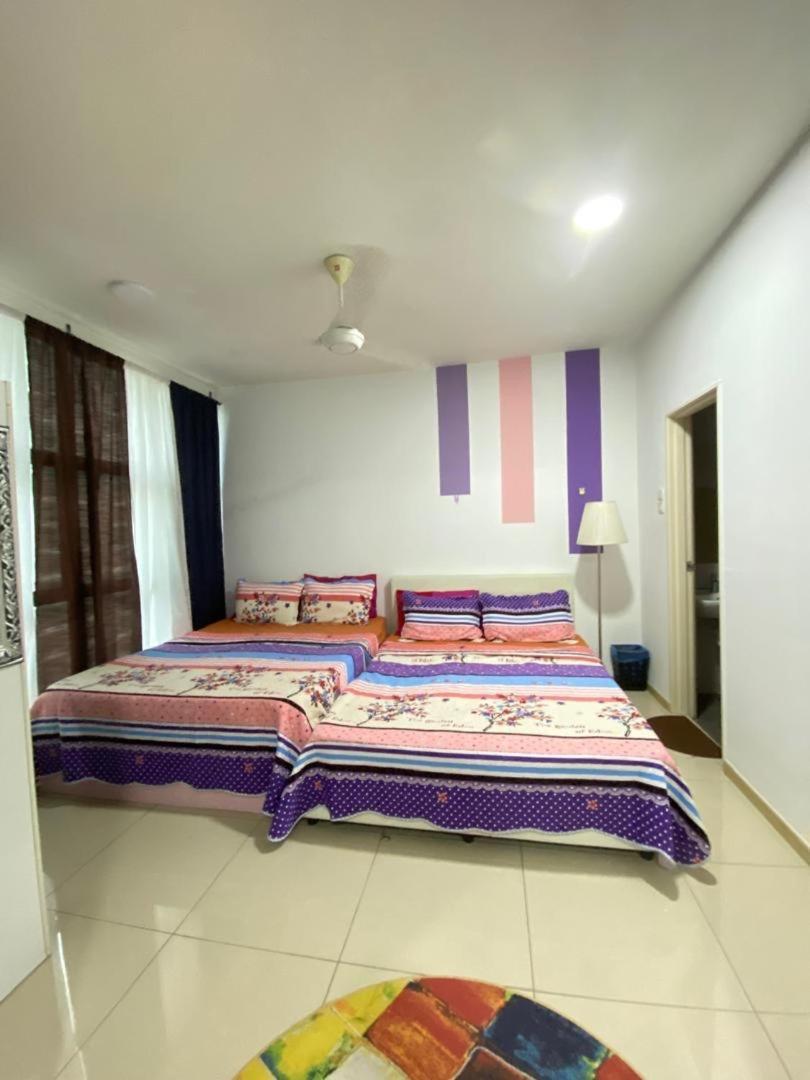 Vista Alam Roomstay Homestay Shah Alam Exterior photo