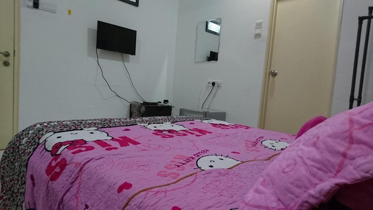 Vista Alam Roomstay Homestay Shah Alam Exterior photo